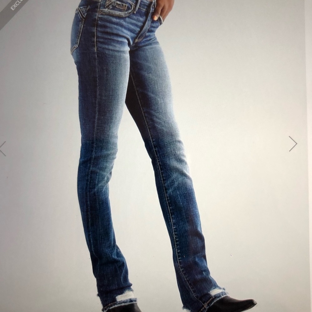 Buckle Black distressed jeans 26x32